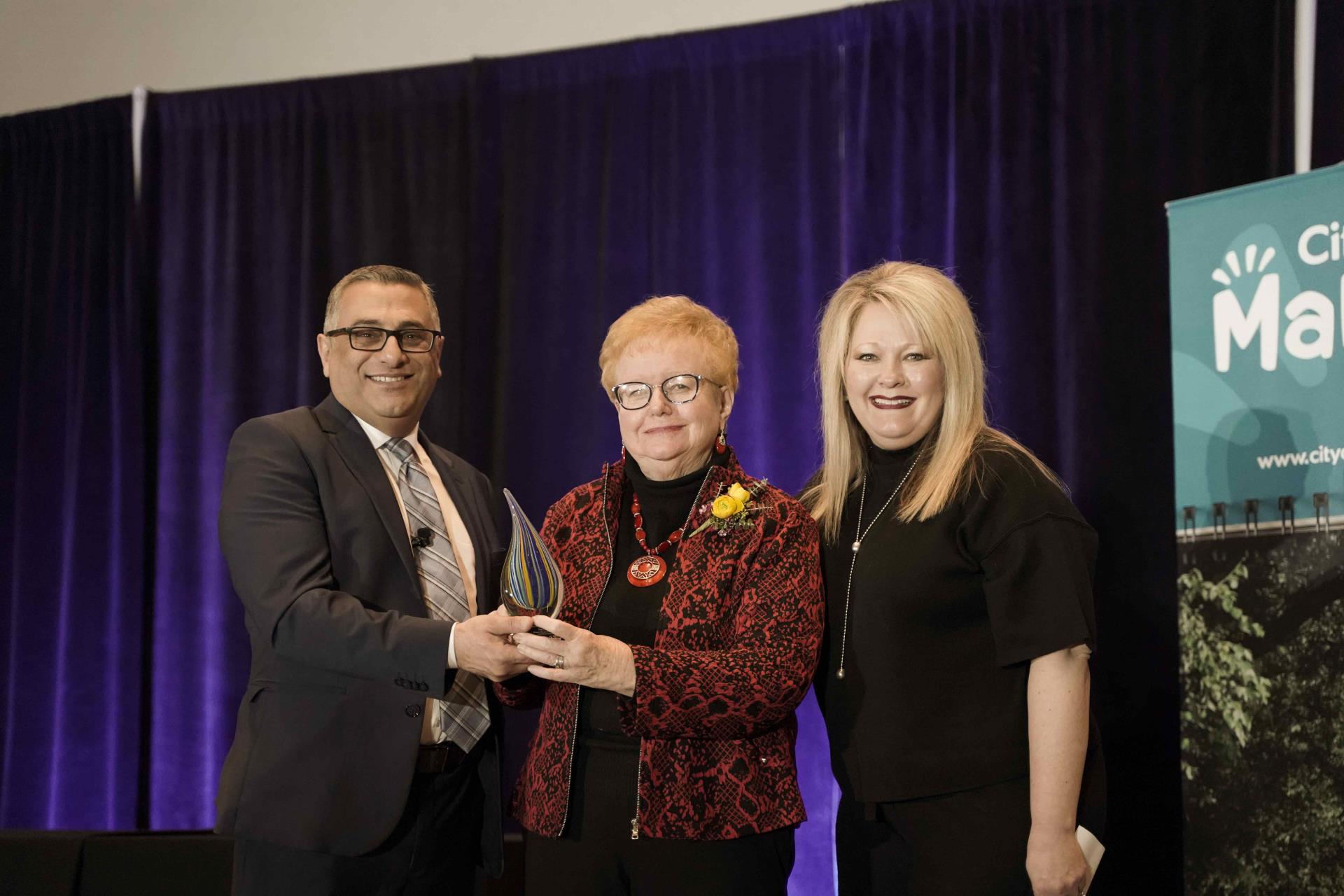 Mayor Nick AbouAssaly Nancy A Miller Marion Chamber president Jill Ackerman